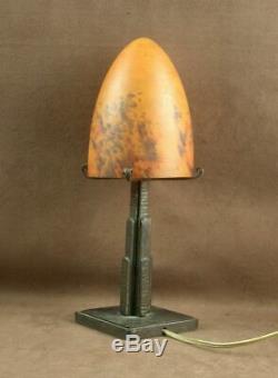 Belle Lampe Art Deco En Fer Forge Obus Pate De Verre Signe Mulaty Lyon