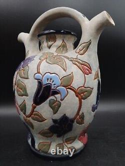 Grand Vase Aiguière Art Déco fleurs émaillé signé Amphora République Tchèque