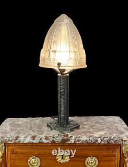 Lampe Art Deco Signée Muller Freres Pied En Ferronerie Attribué A E. Marron