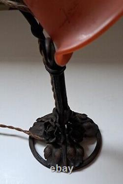 Lampe Art-déco fer forgé tulipe pâte de verre signée LORRAIN DAUM LALIQUE