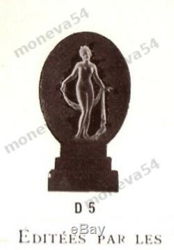 P. Davesn Lampe Veilleuse Art Déco En Verre Moulé Signé & Bronze Nickelé 1930