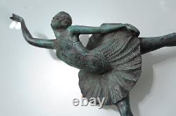 Sculpture en Bronze Art Deco Danseuse de ballet signée Balleste