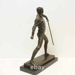 Statue Sculpture Escrime epee Style Art Deco Style Art Nouveau Bronze massif Sig