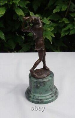 Statue en bronze Golfeuse Golf Style Art Deco Style Art Nouveau Bronze Signe