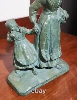 Très Belle Sculpture Bronze à Patine Verte Signé CIPRIANI Mère Enfant Art Déco