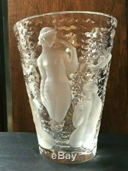 Vase ONDINES Art Déco Cristal signé LALIQUE France hauteur 24 cm