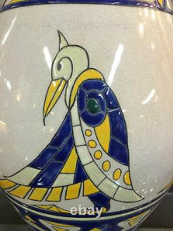 Vase en céramique émaillé de style Art déco à décors d'oiseaux (signé. Numéroté)